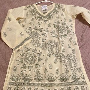 Chikan kurta in cotton size 42